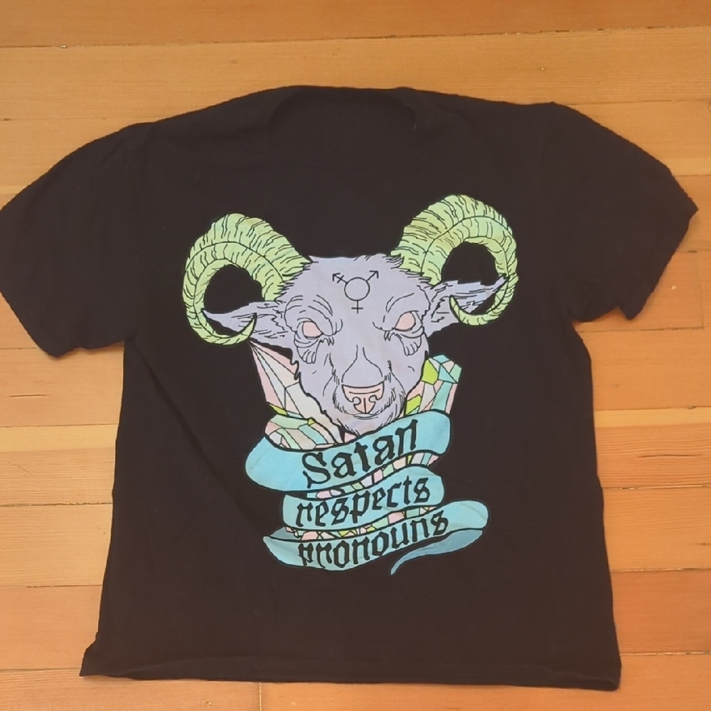 Black Graphic T-Shirt Medium Satan Respects Pronouns